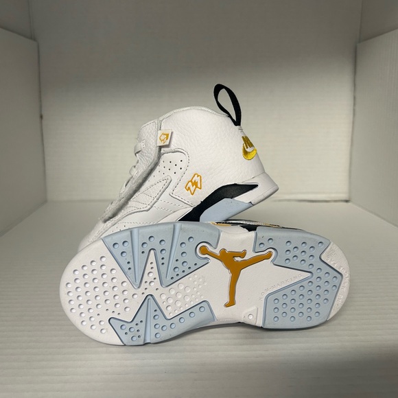 JORDAN MVP TD size 9c - Picture 2 of 3